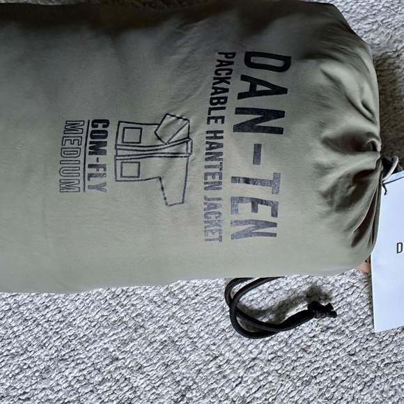 Niwaki Dan Ten quilted packable jacket - Picture 4 of 4